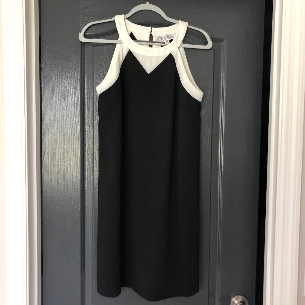 NWT Paper Dolls Black & White Midi Dress